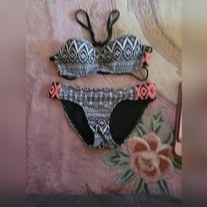 Xhilaration bikini size small